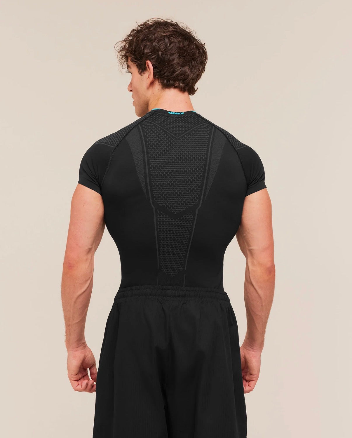 Gymshark Onyx V1 T-Shirt - Black/ Onyx Grey/Brand Blue