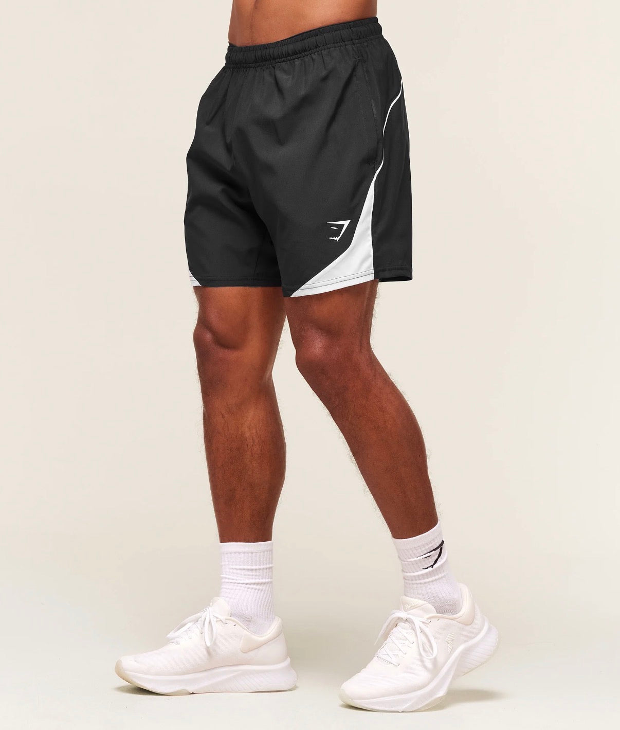 Gymshark Arrival Block 6" Shorts - Black