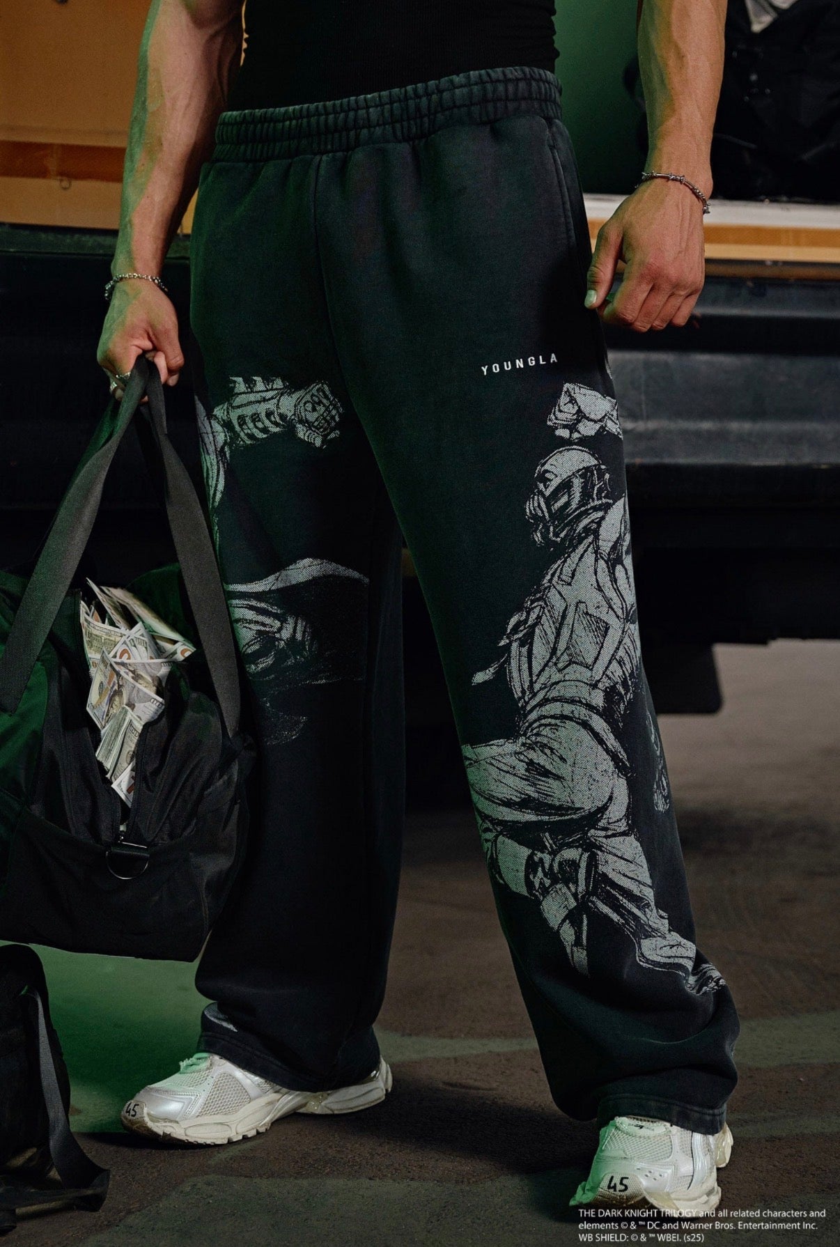 2158 - Batman Legend Joggers