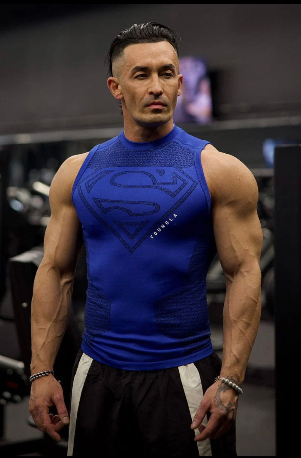 3047 - Superman Compression Tanks