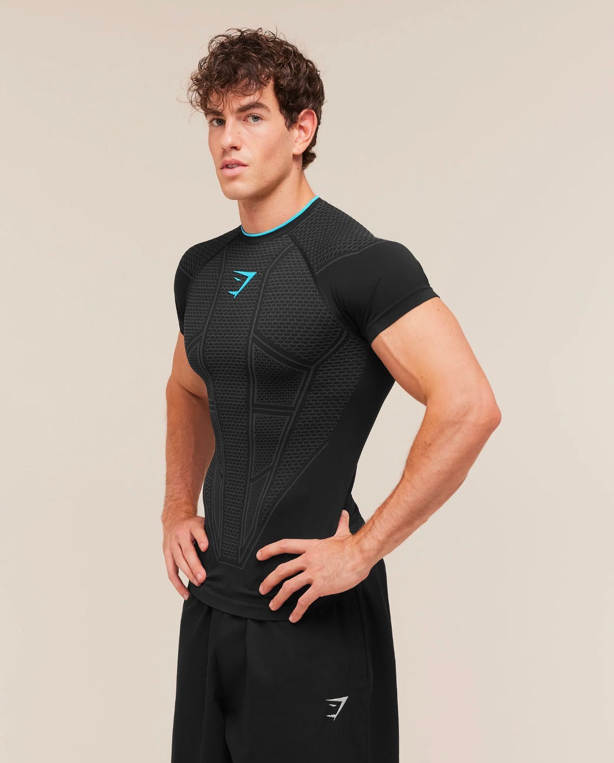 Gymshark Onyx V1 T-Shirt - Black/ Onyx Grey/Brand Blue