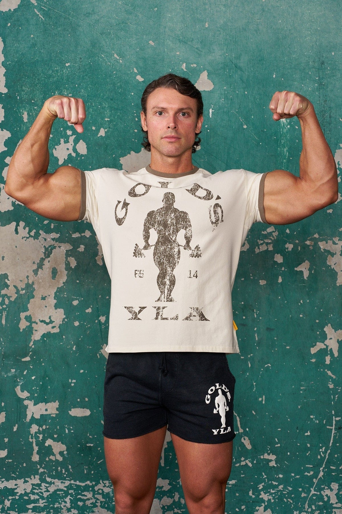4009 - Gold’s Gym Ringer Tees