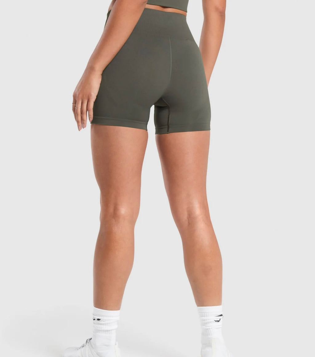 EVERYDAY SEAMLESS SHORTS