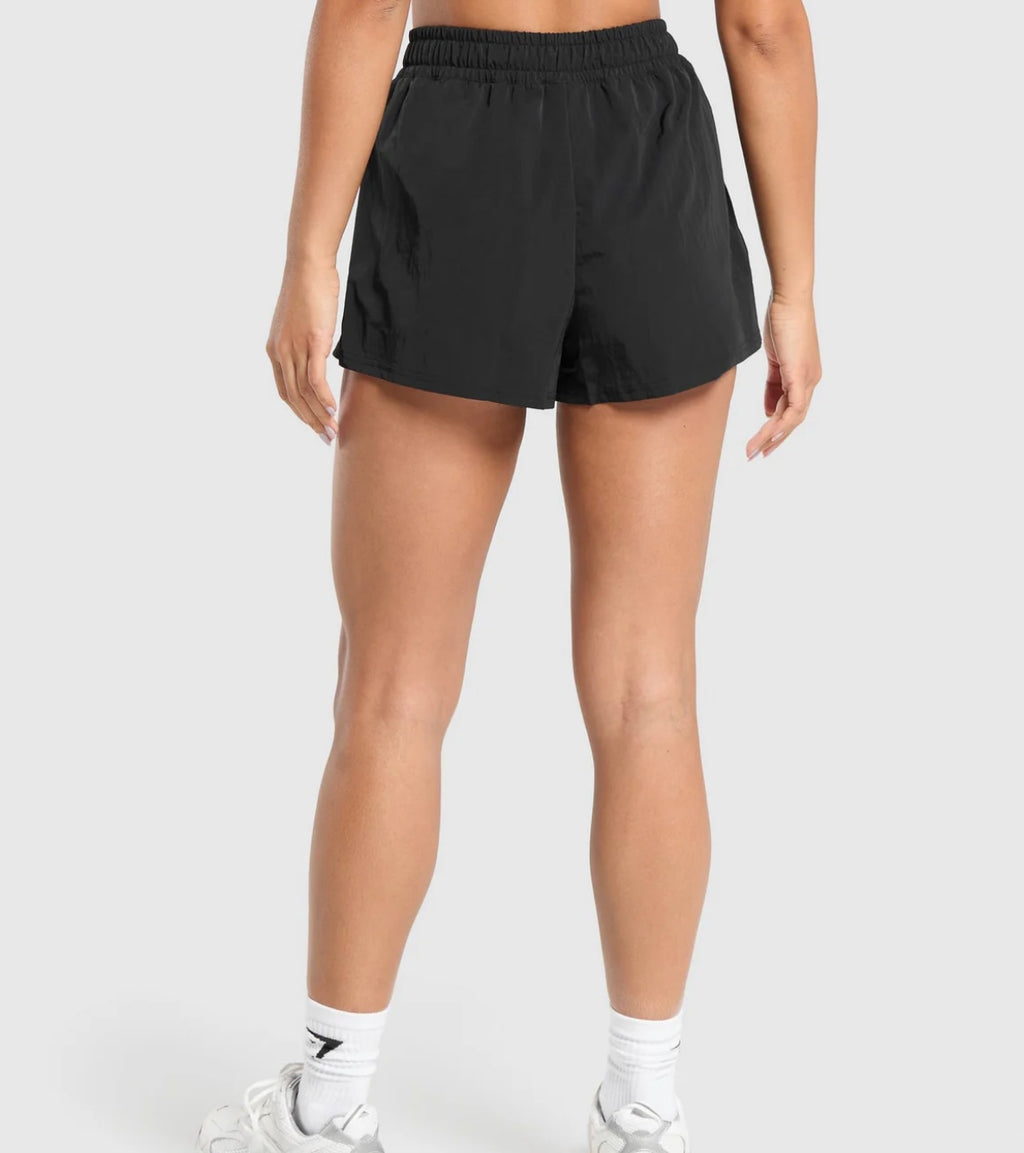 BUCKLE WAISTED SHORTS